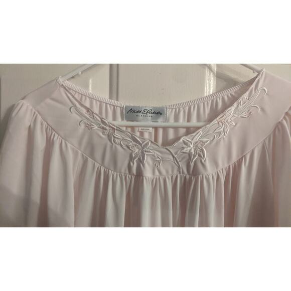 Miss Elaine Pale Pink Short Sleeve Embroidered Collar Maxi Nightgown Small, NWT - Picture 3 of 11